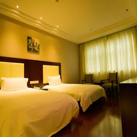 Greentree Inn Beijing Yanqing District Gaota Road Express Hotel Екстериор снимка