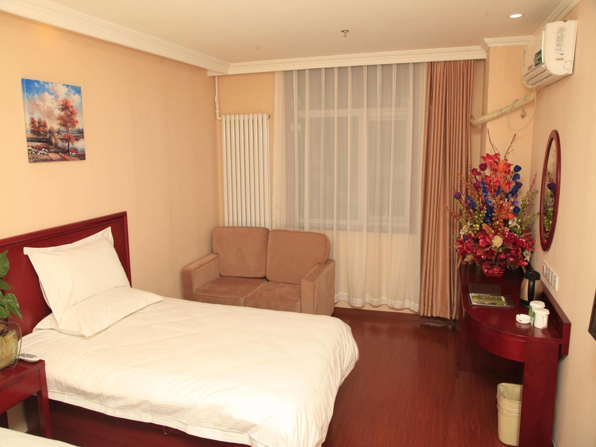Greentree Inn Beijing Yanqing District Gaota Road Express Hotel Екстериор снимка
